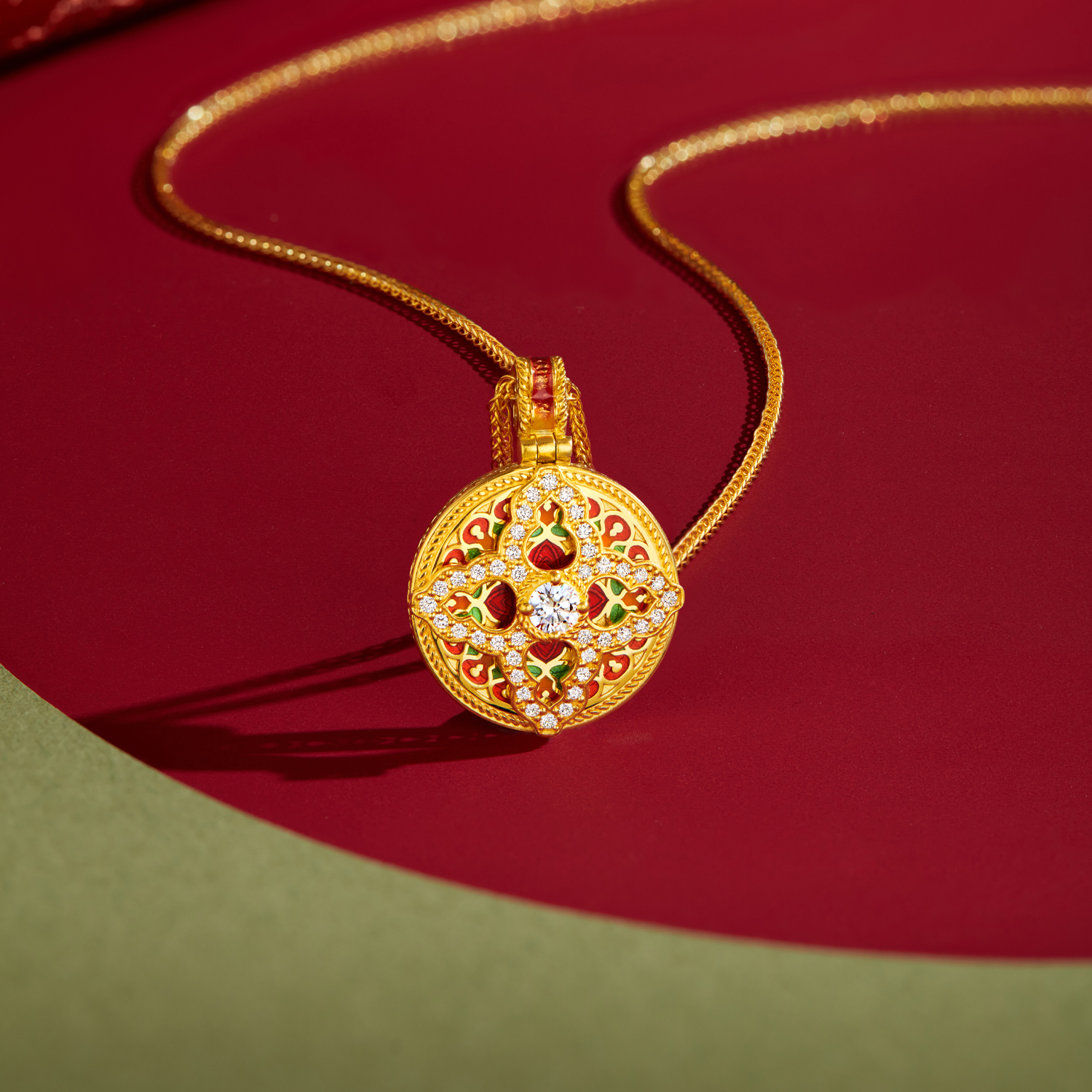 六福珠宝福满传家国色天香四方福泽黄金项链女镶钻石葫芦027012NA【联系客服补货】【1V1直播看货】