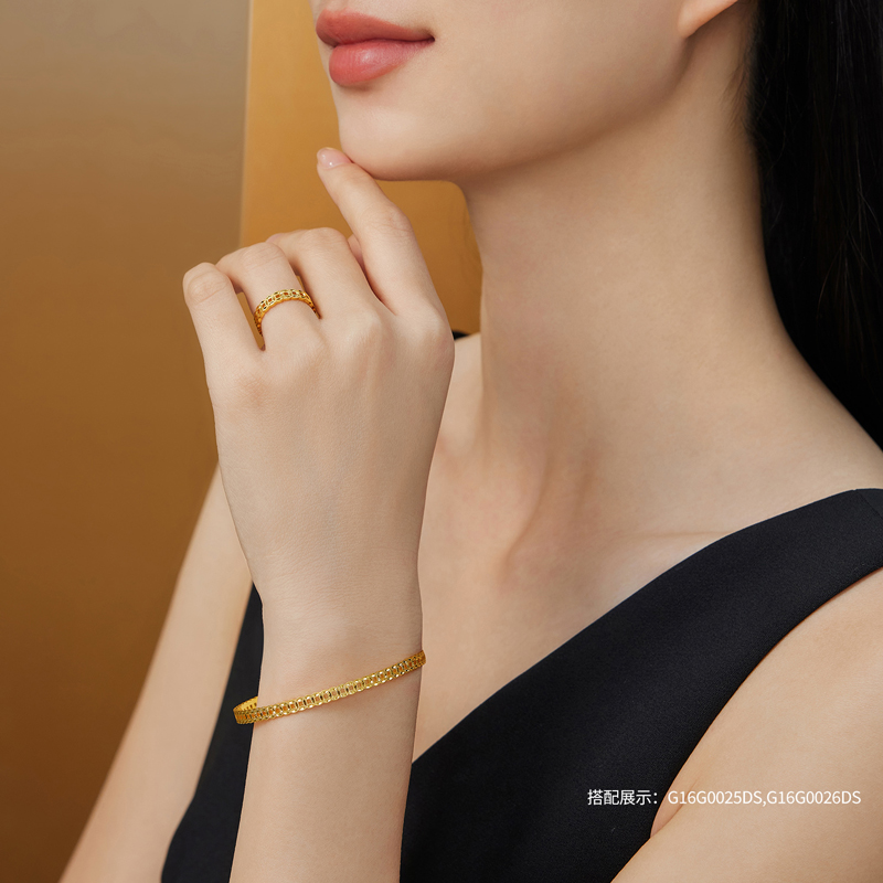 六福珠宝钱多多黄金手镯女时尚满圈铜钱足金镯子计价G16G0025DS【联系客服补货】【1V1直播看货】