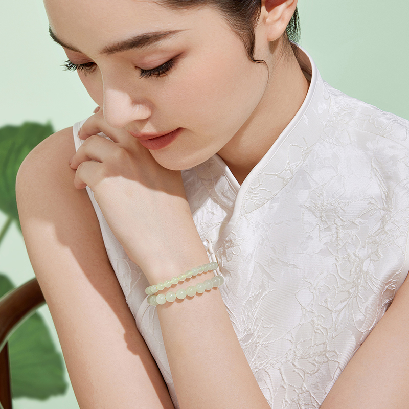 六福珠宝和田玉手串女款简约日常6-10mm串珠可DIY手链A01A0027DS