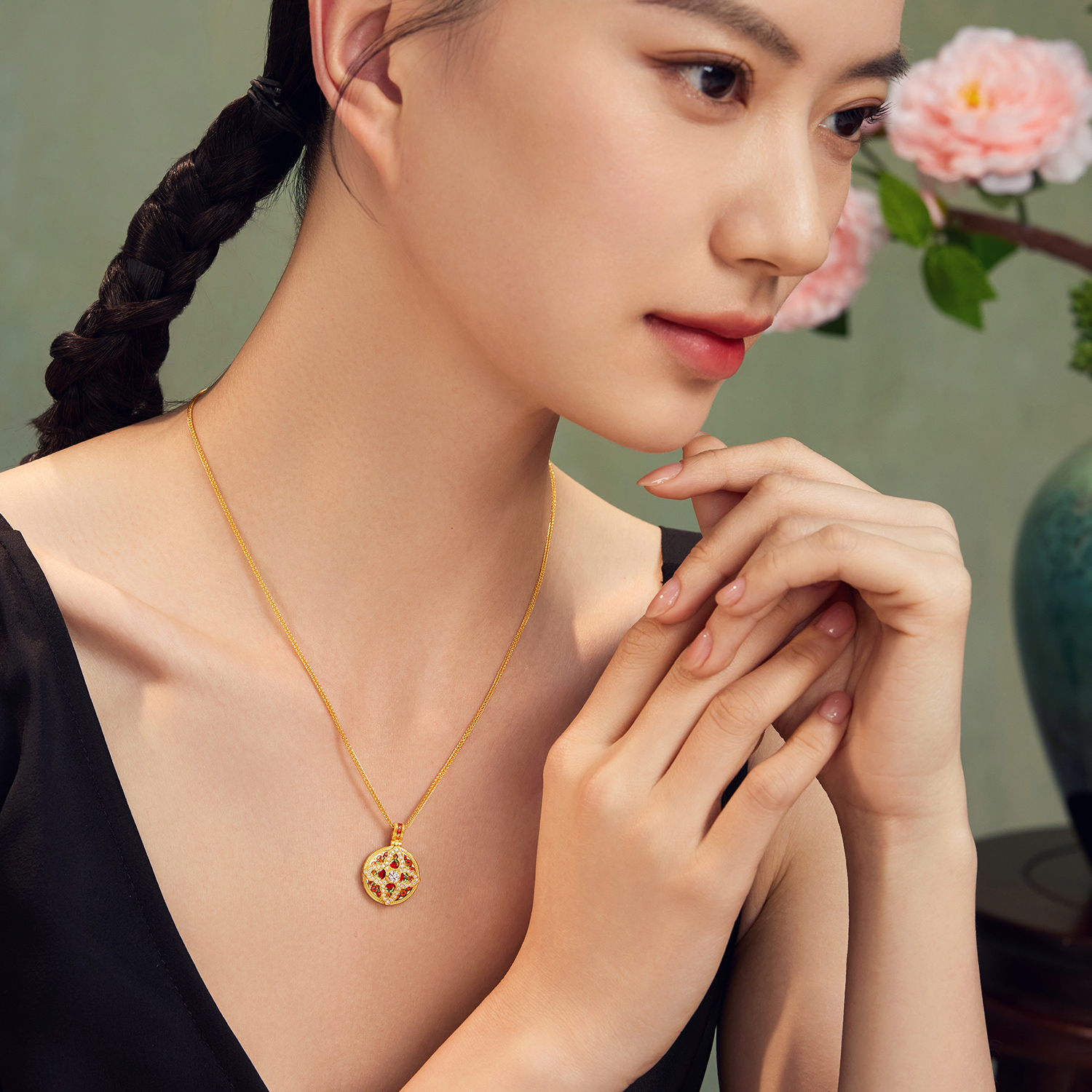 六福珠宝福满传家国色天香四方福泽黄金项链女镶钻石葫芦027012NA【联系客服补货】【1V1直播看货】