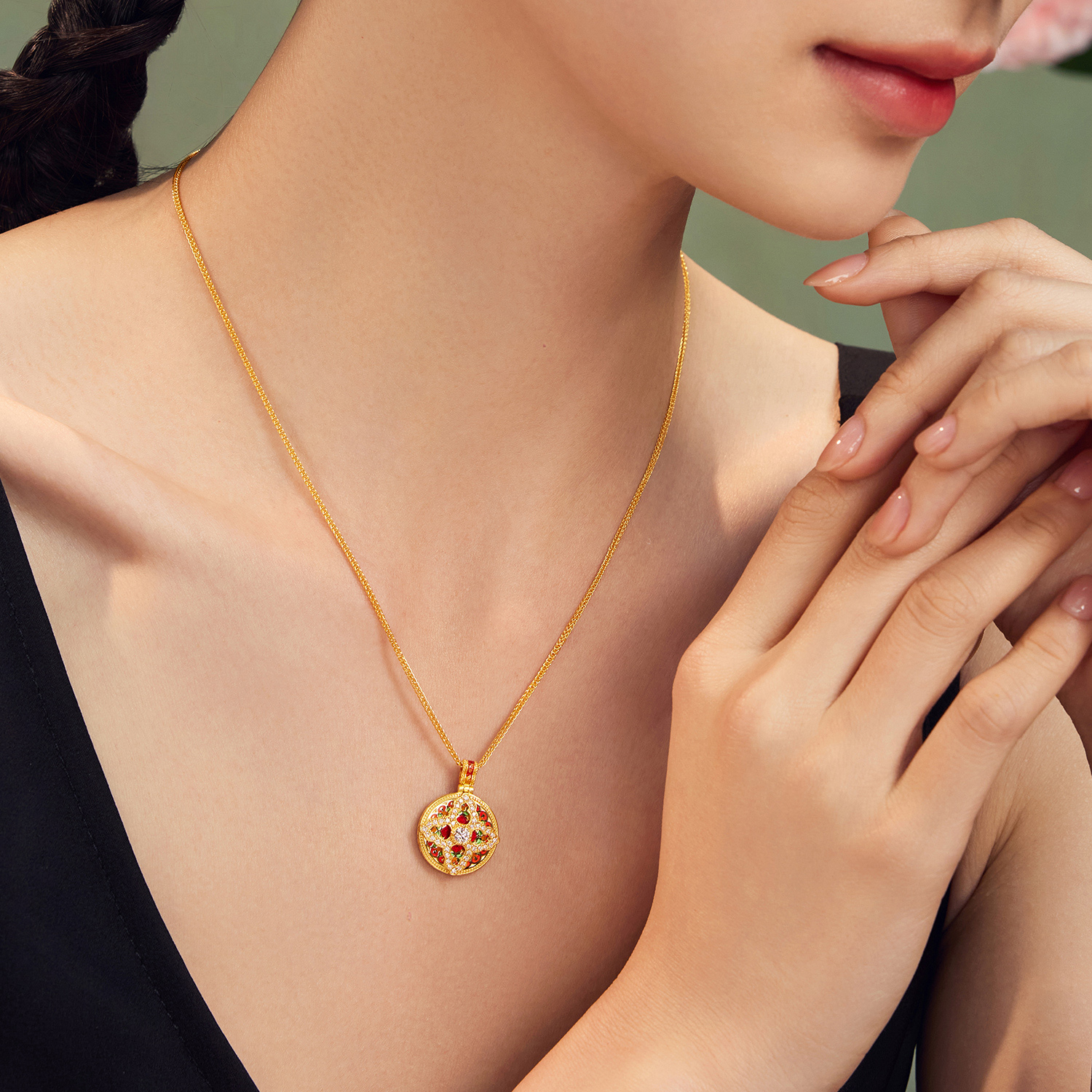 六福珠宝福满传家国色天香四方福泽黄金项链女镶钻石葫芦027012NA【联系客服补货】【1V1直播看货】