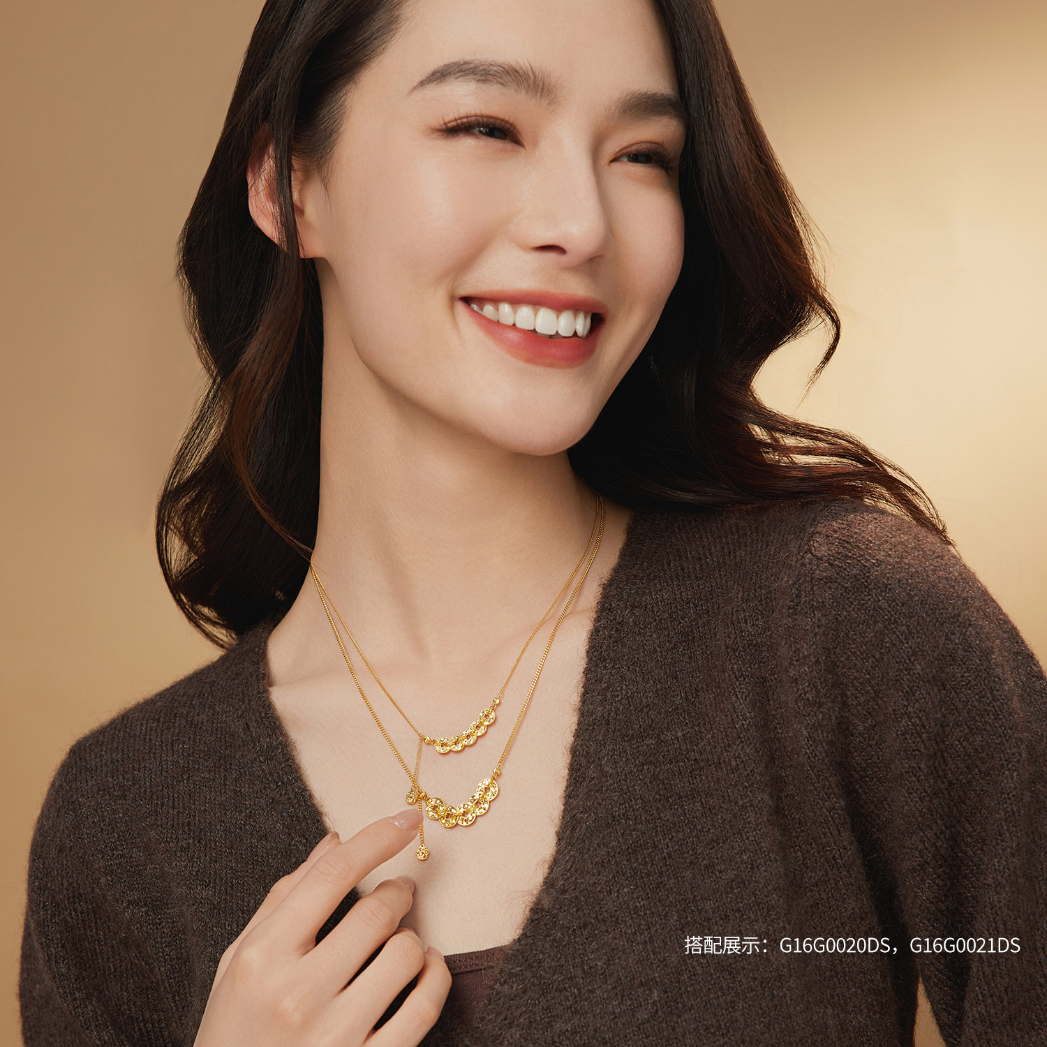 六福珠宝钱多多黄金项链女碎碎冰铜钱足金猫爪颈链计价G16G0021DS