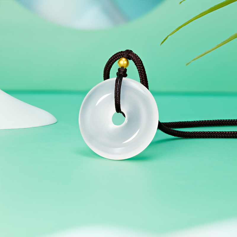 六福珠宝金珠黄金吊坠女款硬金玉石首饰玉髓平安扣玉坠A01A0008DS