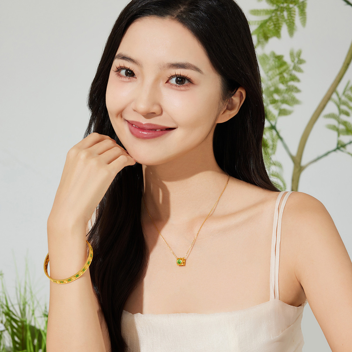 六福珠宝福满传家芳草菲菲黄金项链女四叶草路路通计价F48G0036DS赏春【视频看货】