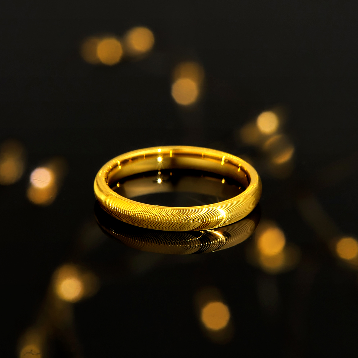 六福珠宝猫眼黄金手镯女款实心光面足金镯子首饰计价F41TBGB0021【视频看货】