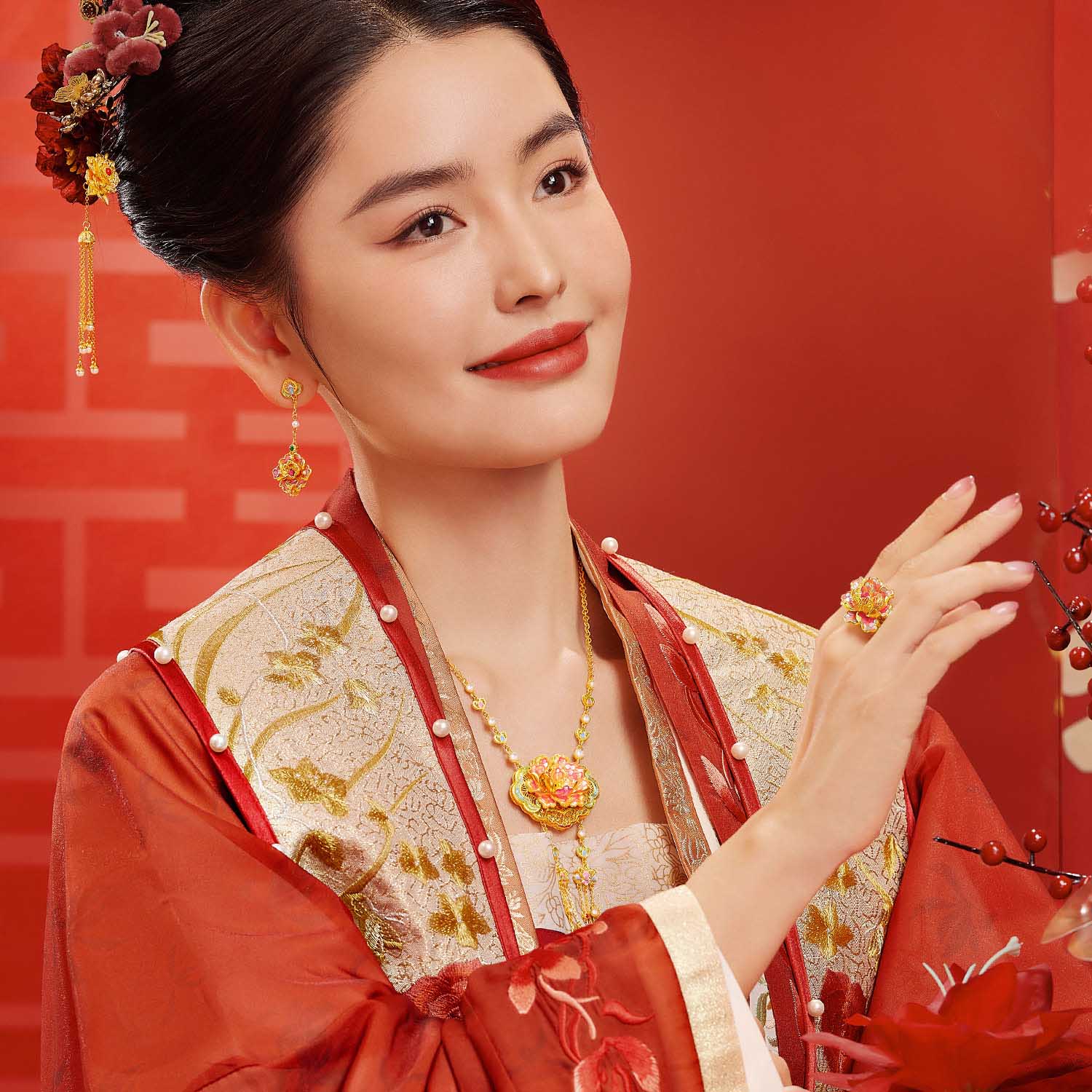 六福珠宝福满传家牡丹黄金项链女珍珠足金手工点螺计价L17G0005DS【联系客服补货】【视频看货】