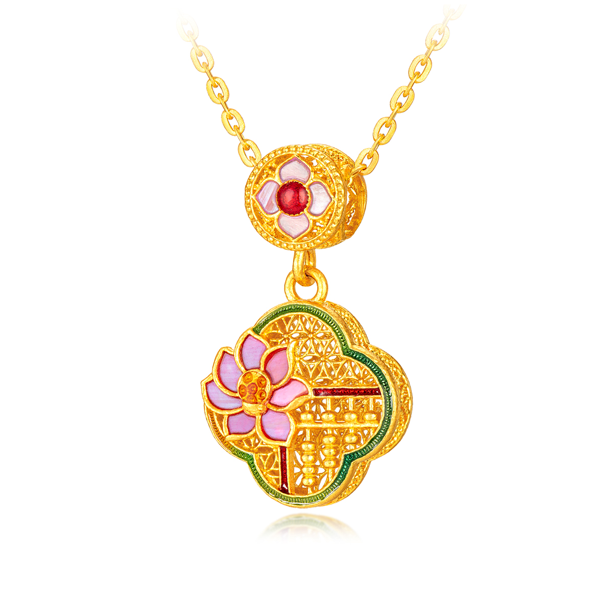 六福珠宝荷月佳期黄金吊坠女手工螺钿鎏彩莲花挂坠计价L17G0002DS