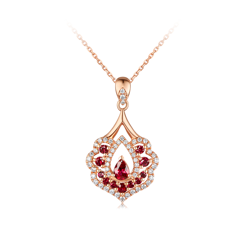 六福珠宝凤翎红宝石吊坠k金钻石首饰蓝宝石挂坠定价F48DSKP0016R【联系客服补货】