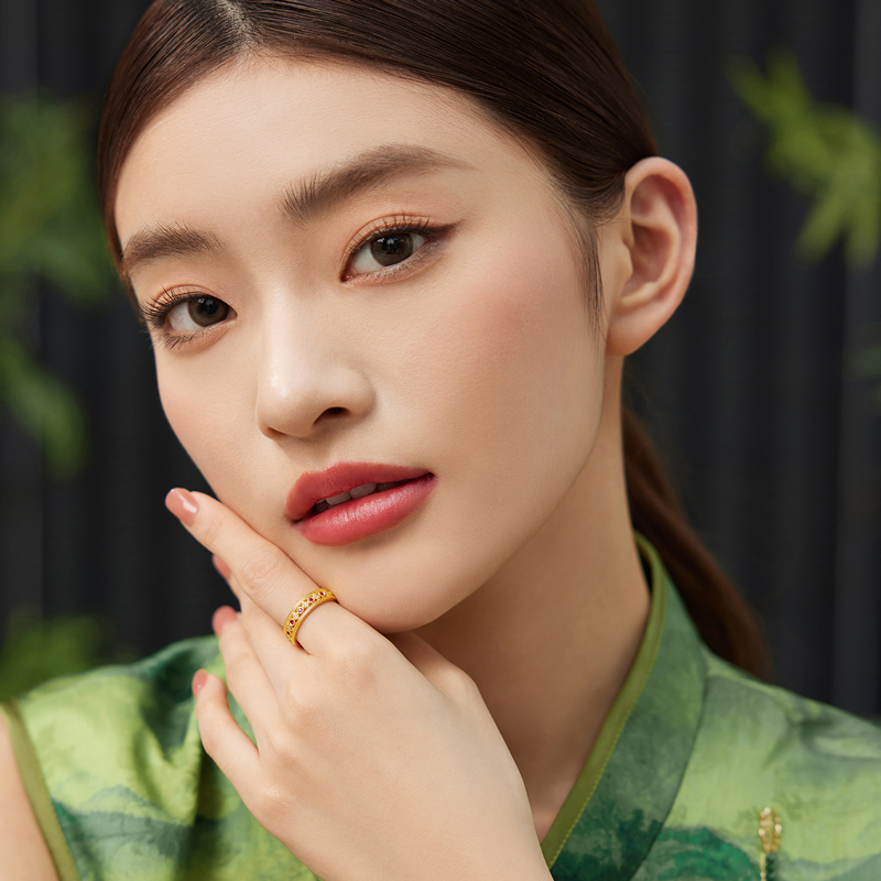 六福珠宝福满传家唐潮花丝弄影黄金戒指女红宝石钻石首饰023296RA【联系客服补货】