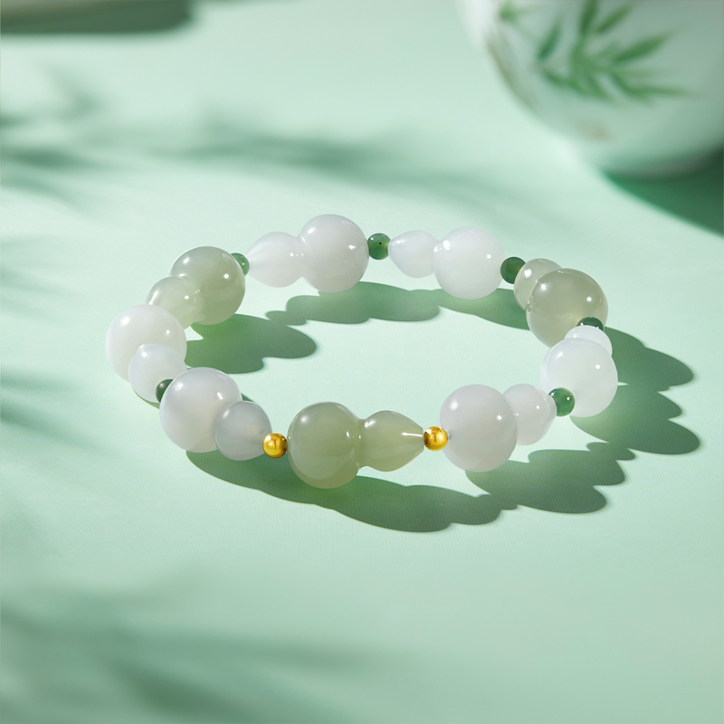 六福珠宝福禄相连和田玉黄金手链女葫芦圆珠和田玉手串F21A0022DS