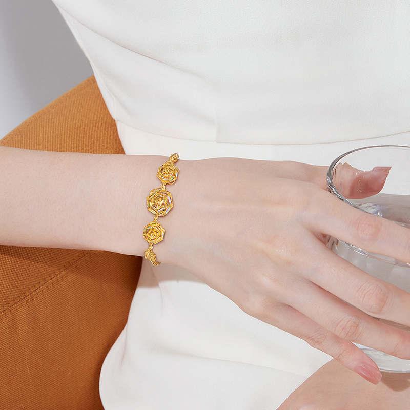 六福珠宝冰·钻玫瑰黄金手链女款闪耀炫彩色足金首饰029591BA【联系客服补货】【视频看货】