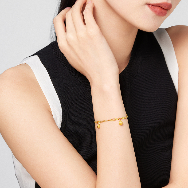 六福珠宝金珠手链光影金5G黄金手链女百搭首饰可刻字计价005526BA