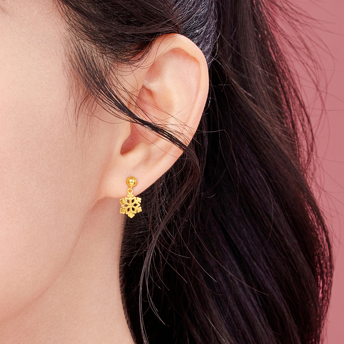 六福珠宝雪花黄金耳钉女圆珠小豆豆足金耳环耳饰计价L07TBGE0021