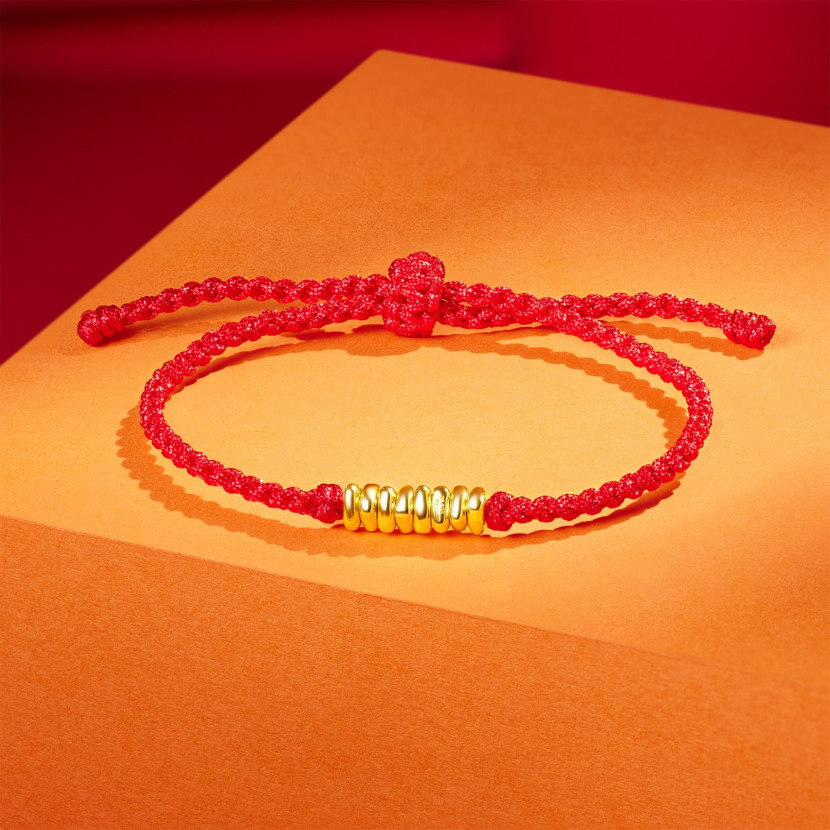 六福珠宝碎金子黄金手链足金散珠红绳手链可调节定价A03TBA1B0016