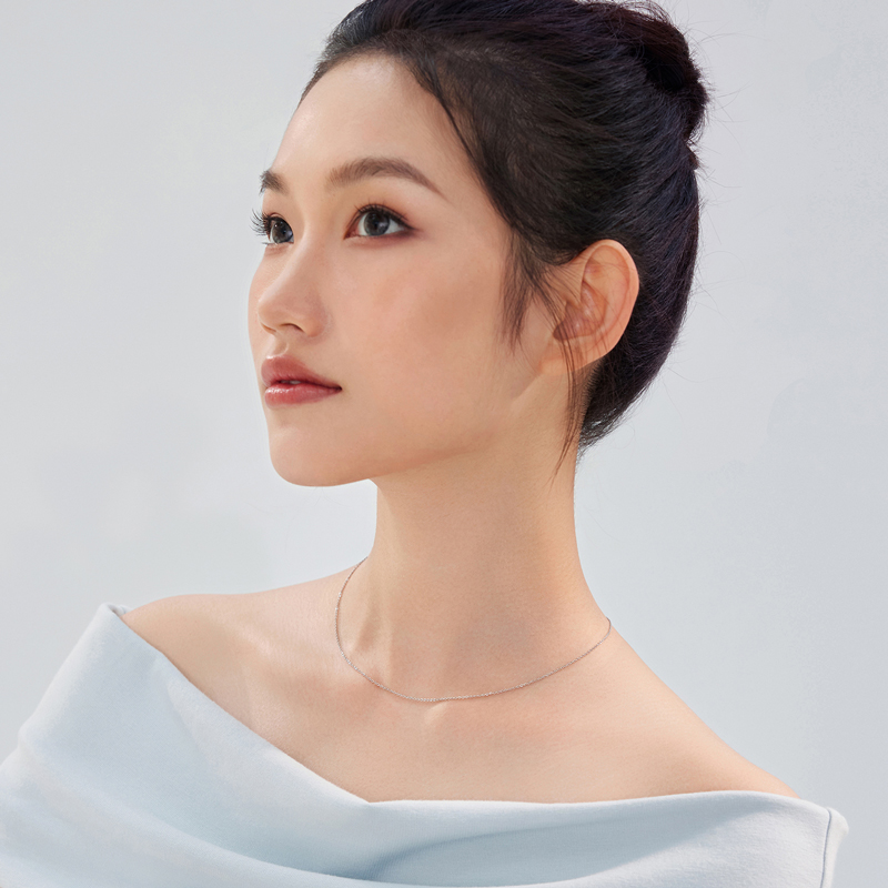 六福珠宝Pt950铂金项链女O字链百搭白金素链计价A03TBPN0004