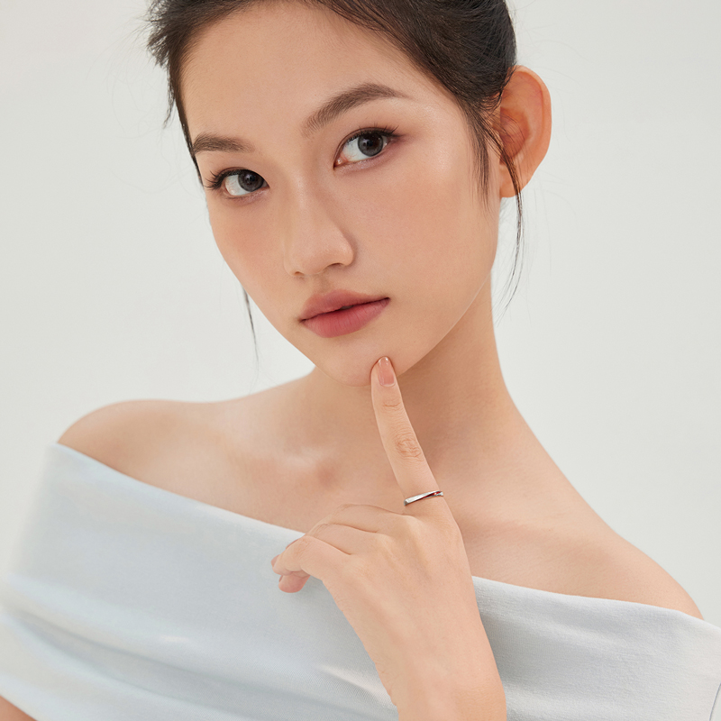 六福珠宝无限爱铂金戒指Pt950女简约情侣对戒白金七夕礼计价GJPTBR0009