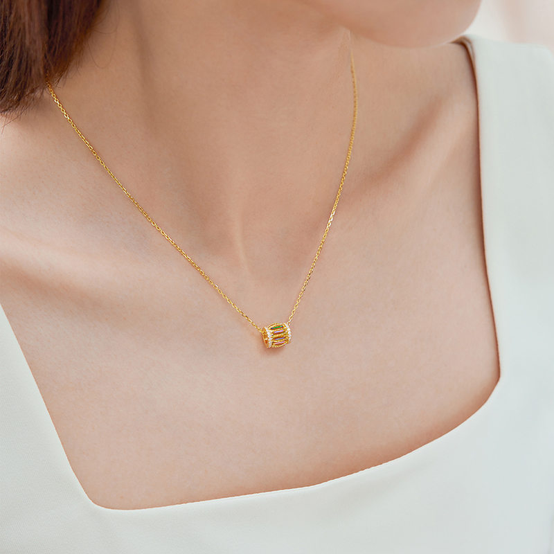 【成毅同款】【成毅同款】六福珠宝冰·钻光圈黄金项链女炫彩钻石颈链032080NA【视频看货】