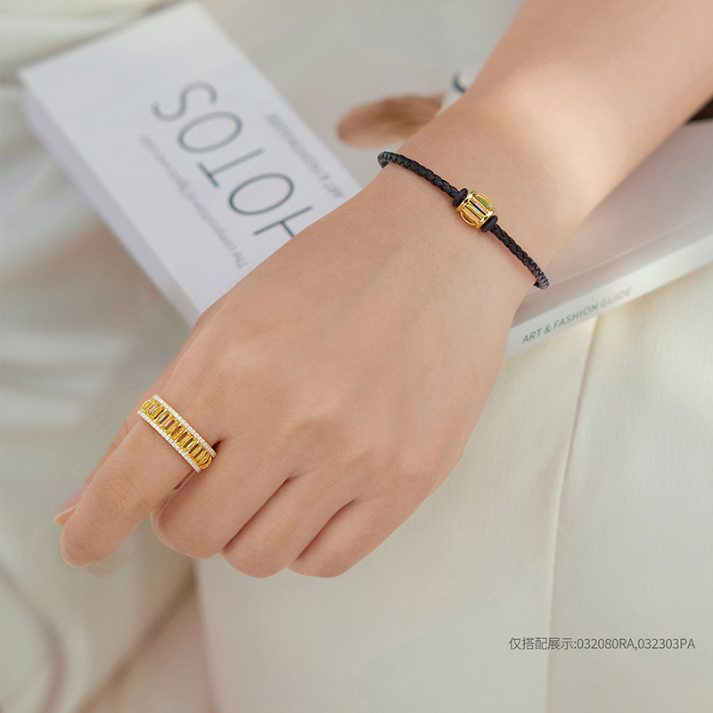 【成毅同款】【成毅同款】六福珠宝冰·钻光圈黄金戒指女炫彩钻石首饰032080RA【视频看货】