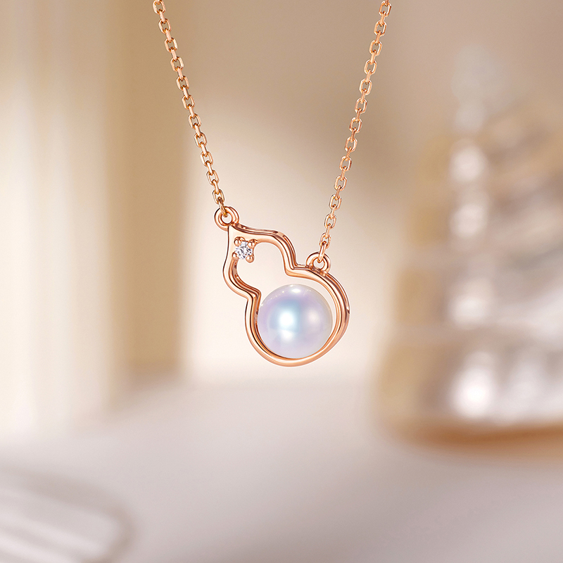 六福珠宝葫芦淡水珍珠项链镶钻石女款18k金套链定价F87DSKN0021R