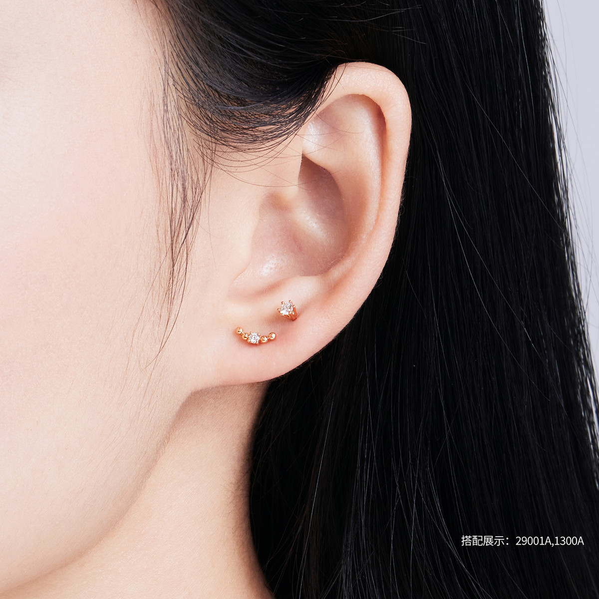 六福珠宝18k金钻石耳钉女款光面圆珠彩金耳环单只送礼定价29001A