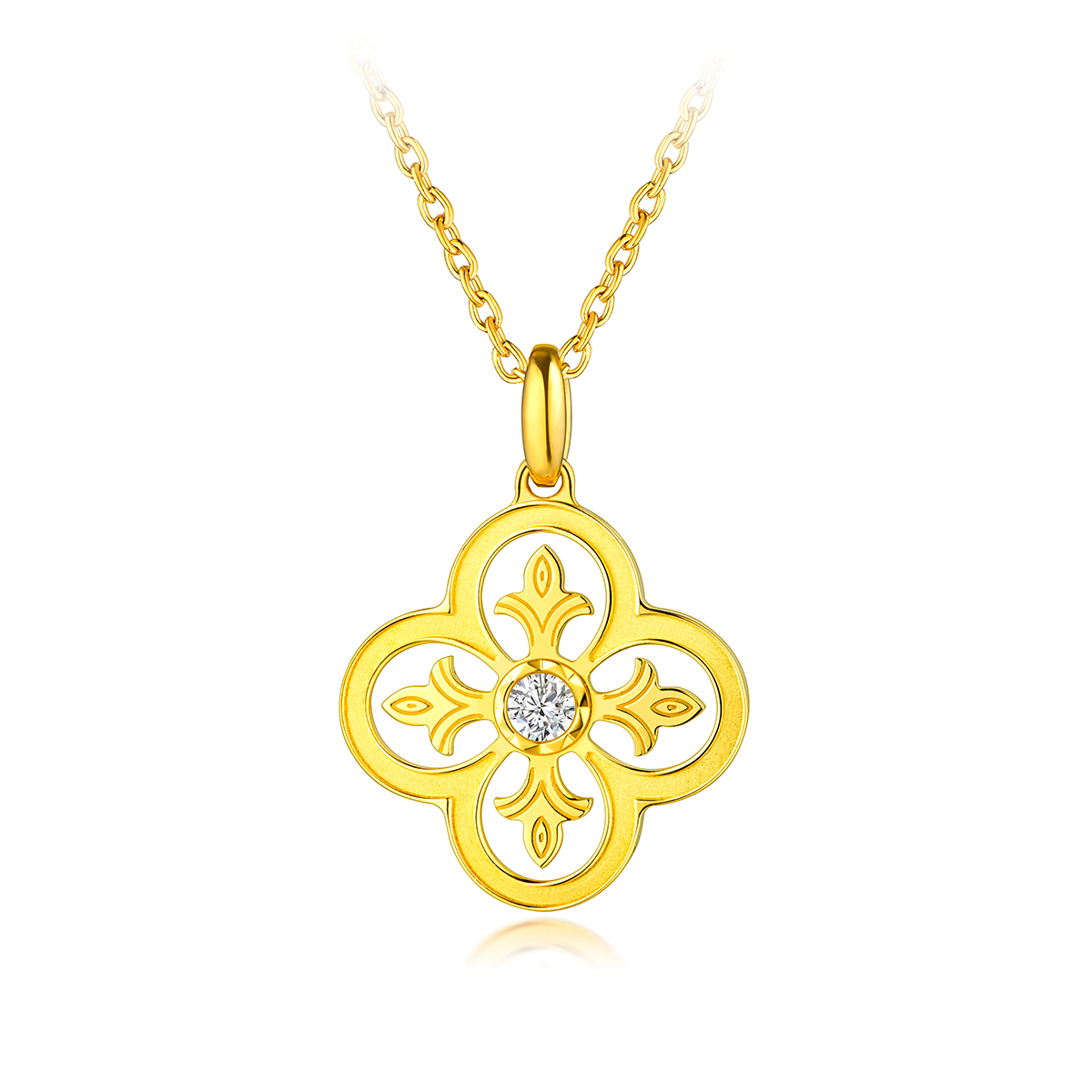 六福珠宝Goldstyle·X镂空四叶草钻石黄金吊坠女送礼定价002530PA