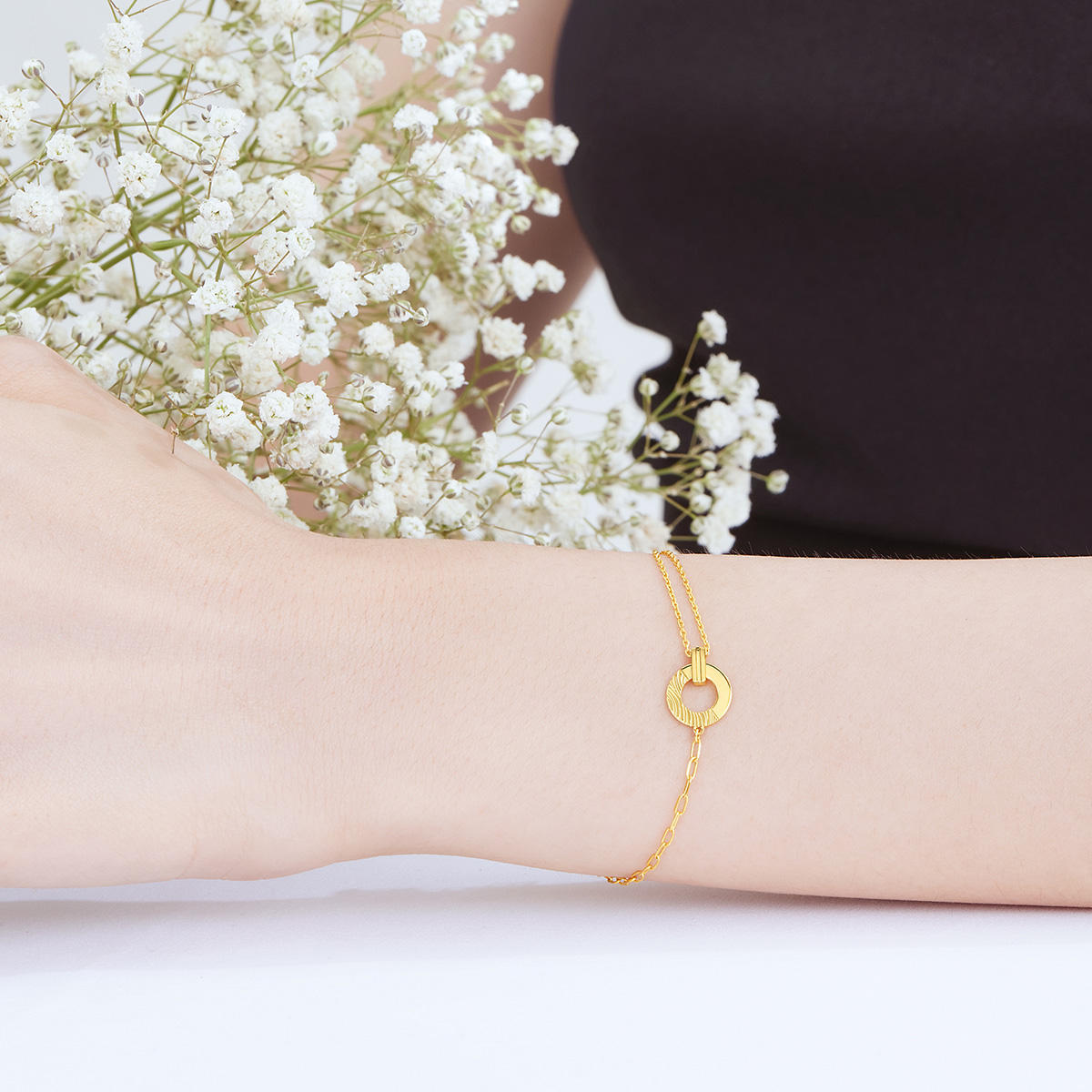 六福珠宝Goldstyle光环黄金手链女足金手链可刻字定价000407B2