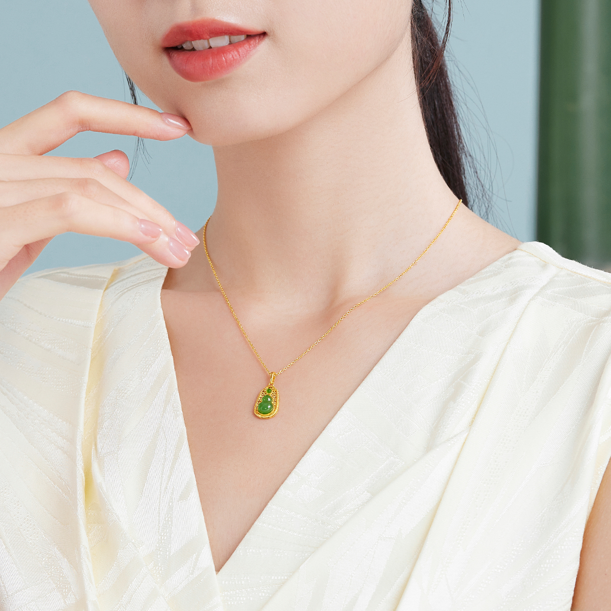 六福珠宝镂空花丝葫芦黄金吊坠送妈妈和田玉挂坠定价A01A1TBP0041