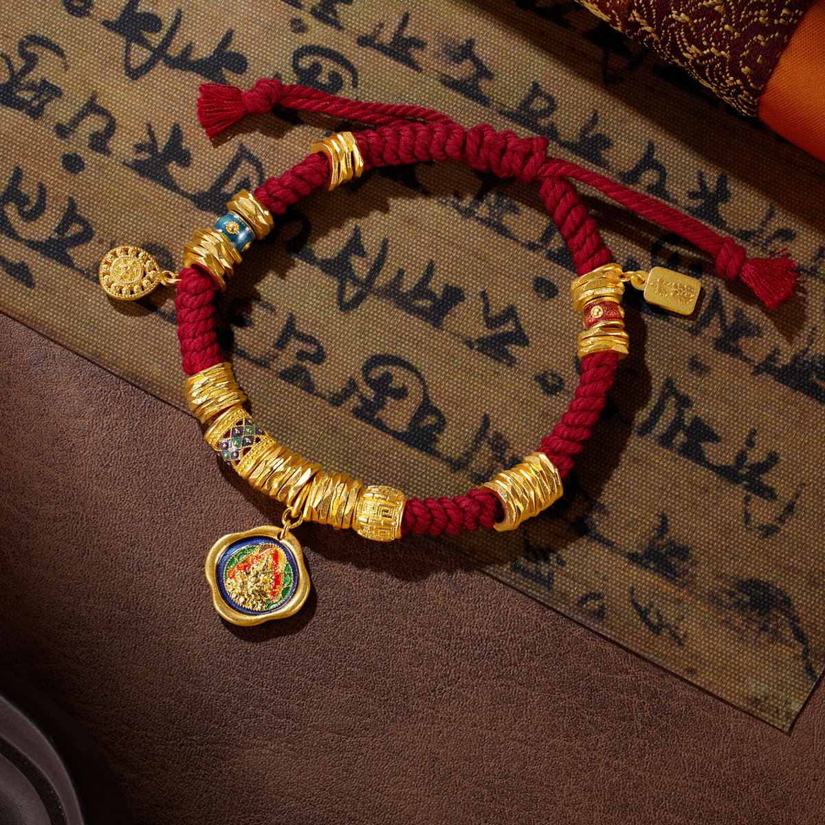 六福珠宝福满传家黄财神黄金手链男金盘缠手串绳计价F63TBGB0121【联系客服补货】【视频看货】