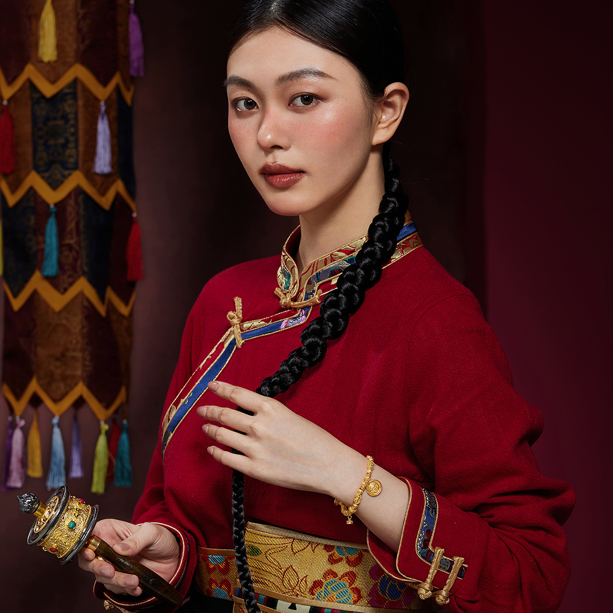 六福珠宝福满传家黄财神黄金手链足金转运珠手串计价F41TBGB0008【视频看货】