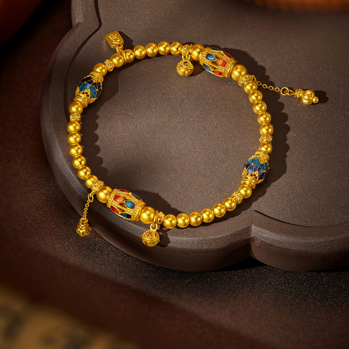 六福珠宝福满传家琳琅溢彩黄金手链鎏彩工艺手串珠计价F63G0012DS【联系客服补货】