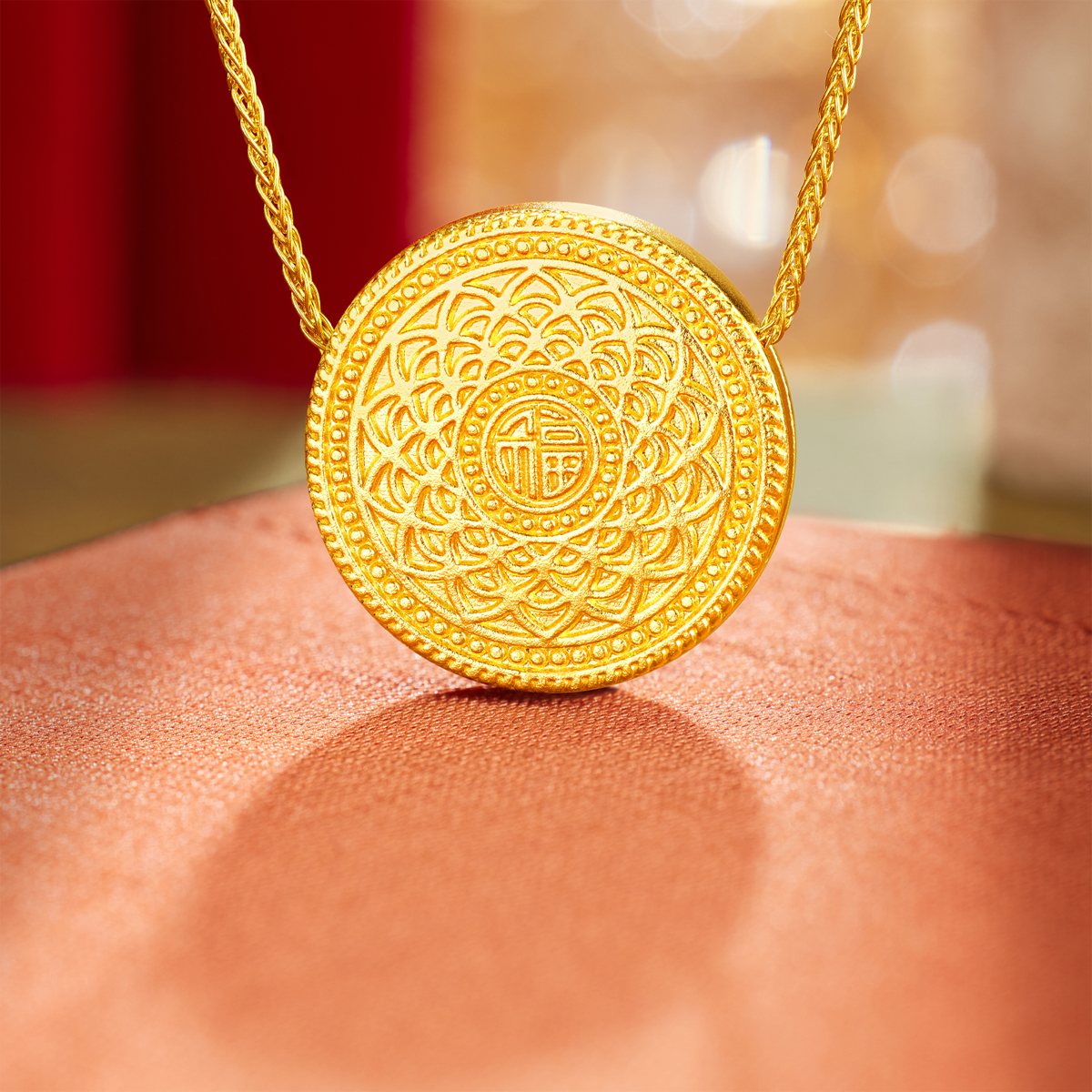 六福珠宝福满传家八宝罗盘黄金手饰女金表盘手链计价F95TBGB0009【联系客服补货】【视频看货】