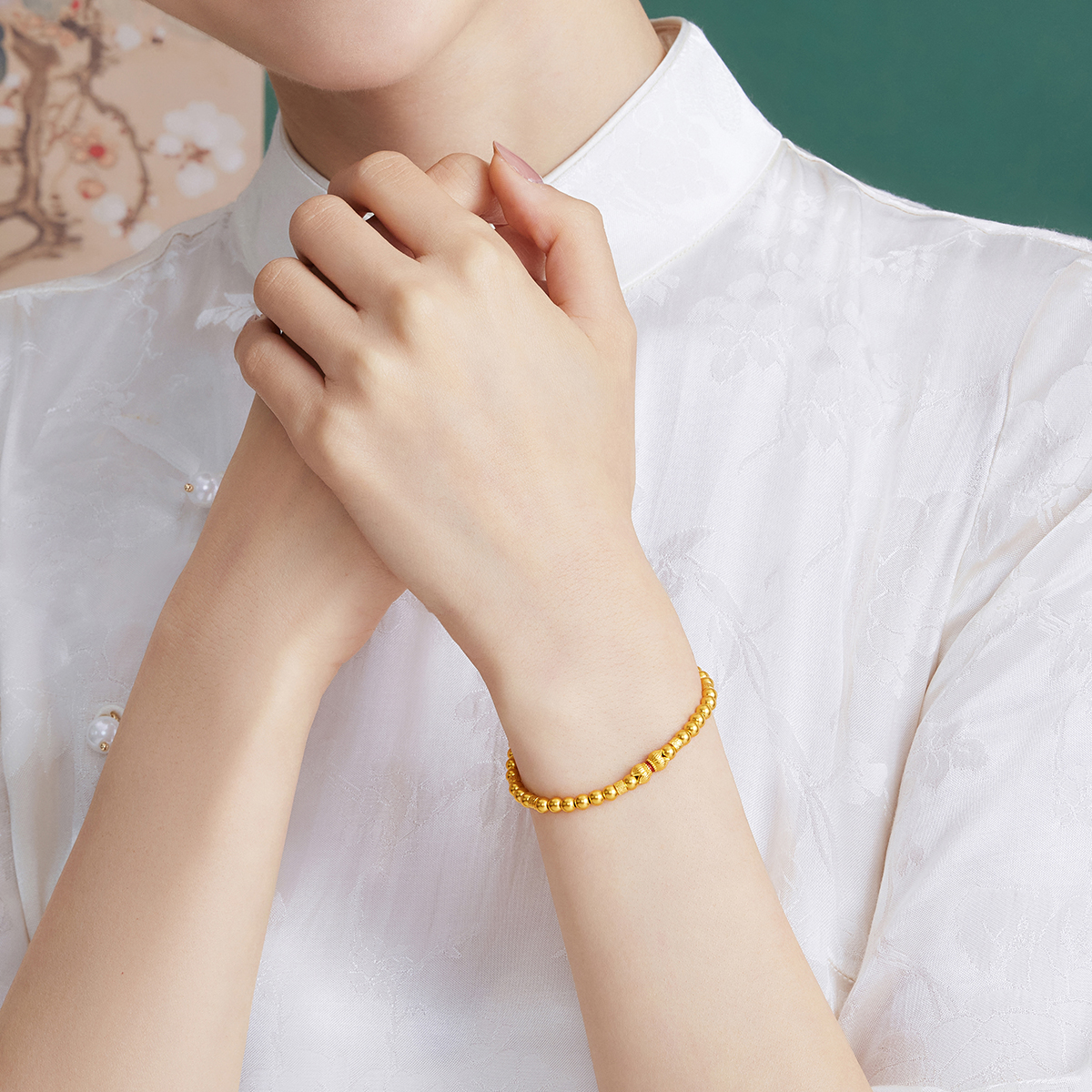 六福珠宝福满传家并蒂莲花黄金手链鎏彩工艺手串计价A01TBGB0013【联系客服补货】【视频看货】