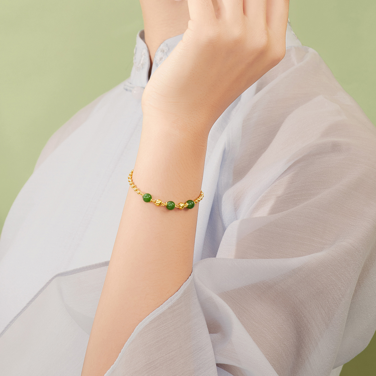 六福珠宝碧玉珠和田玉手链女小金珠黄金手链定价A01A1TBB0006【视频看货】