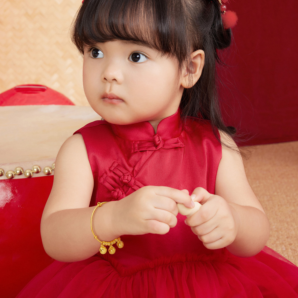 六福珠宝福袋黄金手镯子推拉款儿童宝宝满月送礼计价A03TBGB0043【联系客服补货】