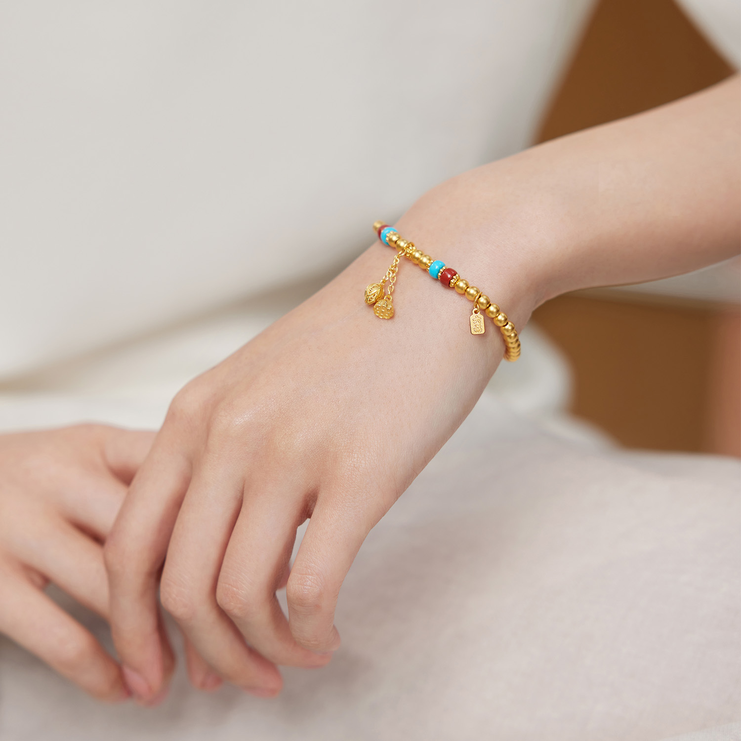 六福珠宝福满传家两世欢黄金手链女玉髓绿松石手串计价L35G0006DS【联系客服补货】【视频看货】