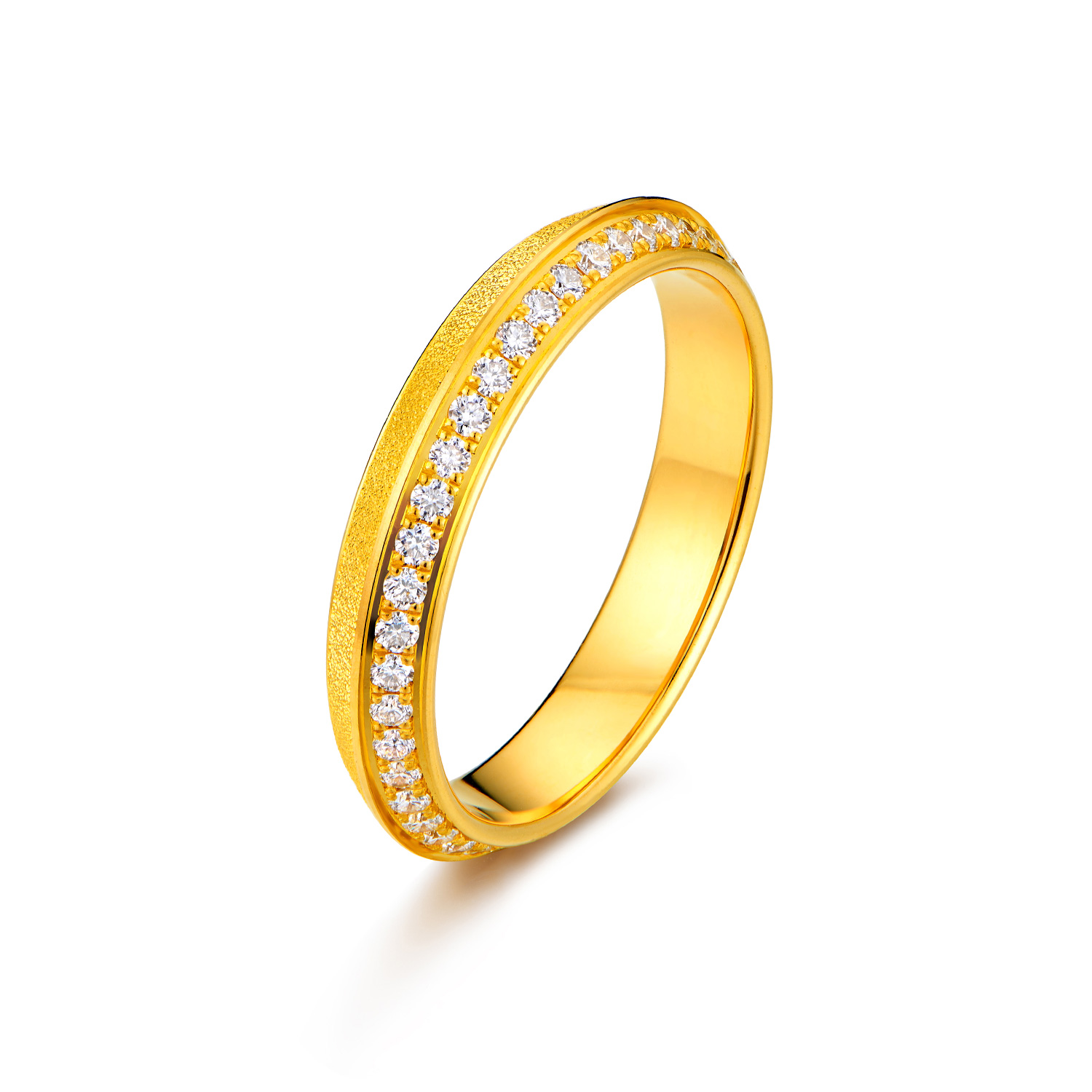 六福珠宝Goldstyle·X永恒金字塔黄金戒指男女款钻石对戒031676MA