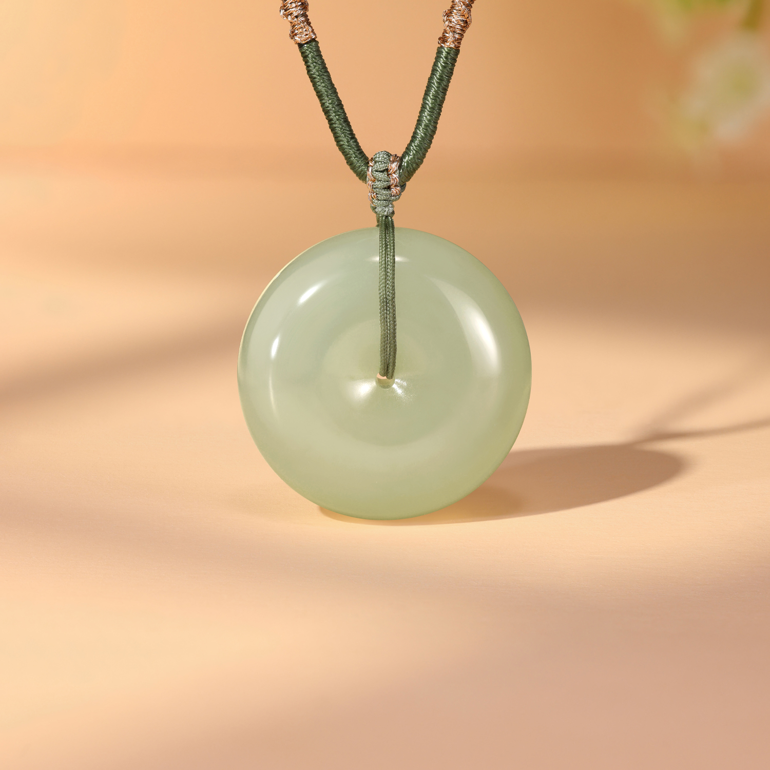 六福珠宝平安扣和田玉吊坠女款日常玉石项链光面玉坠F21A0038DS