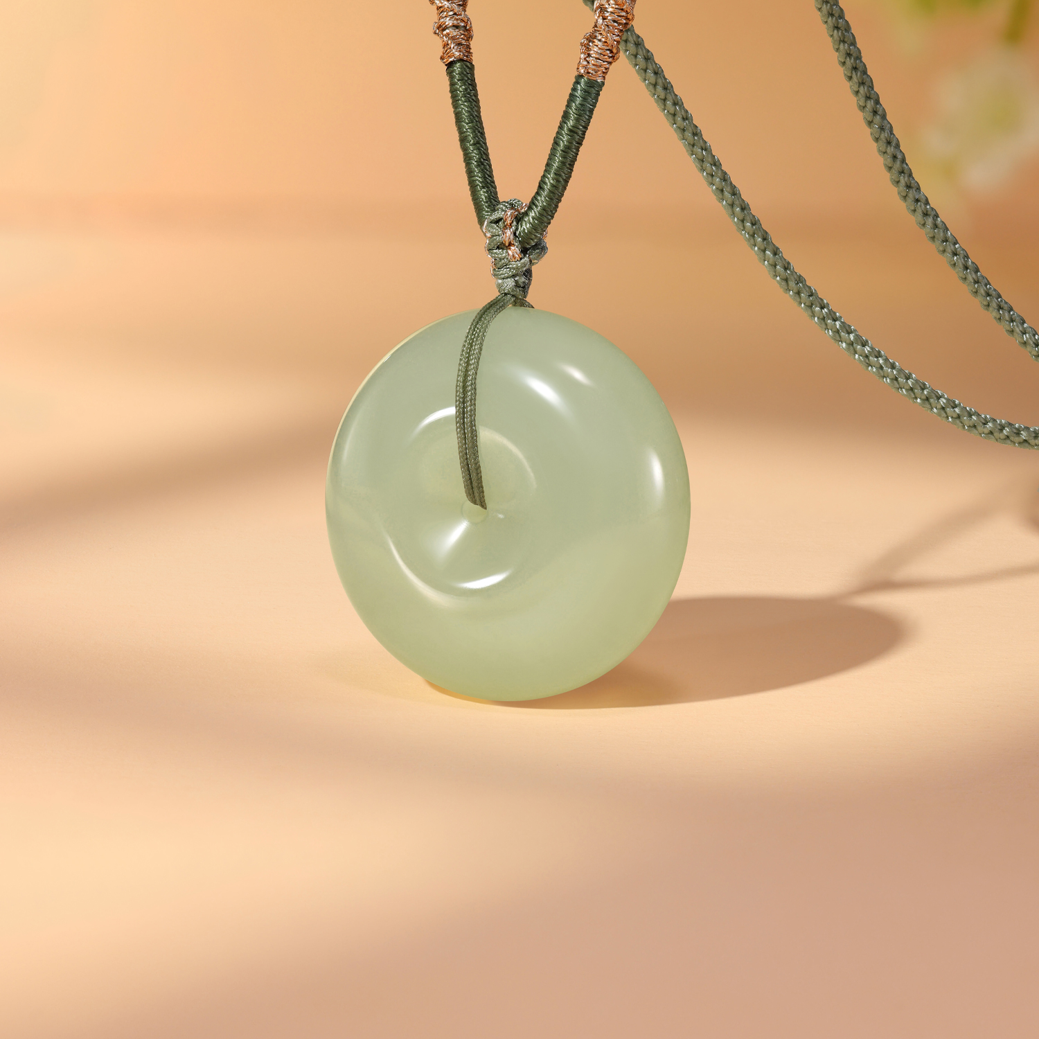 六福珠宝平安扣和田玉吊坠女款日常玉石项链光面玉坠F21A0038DS