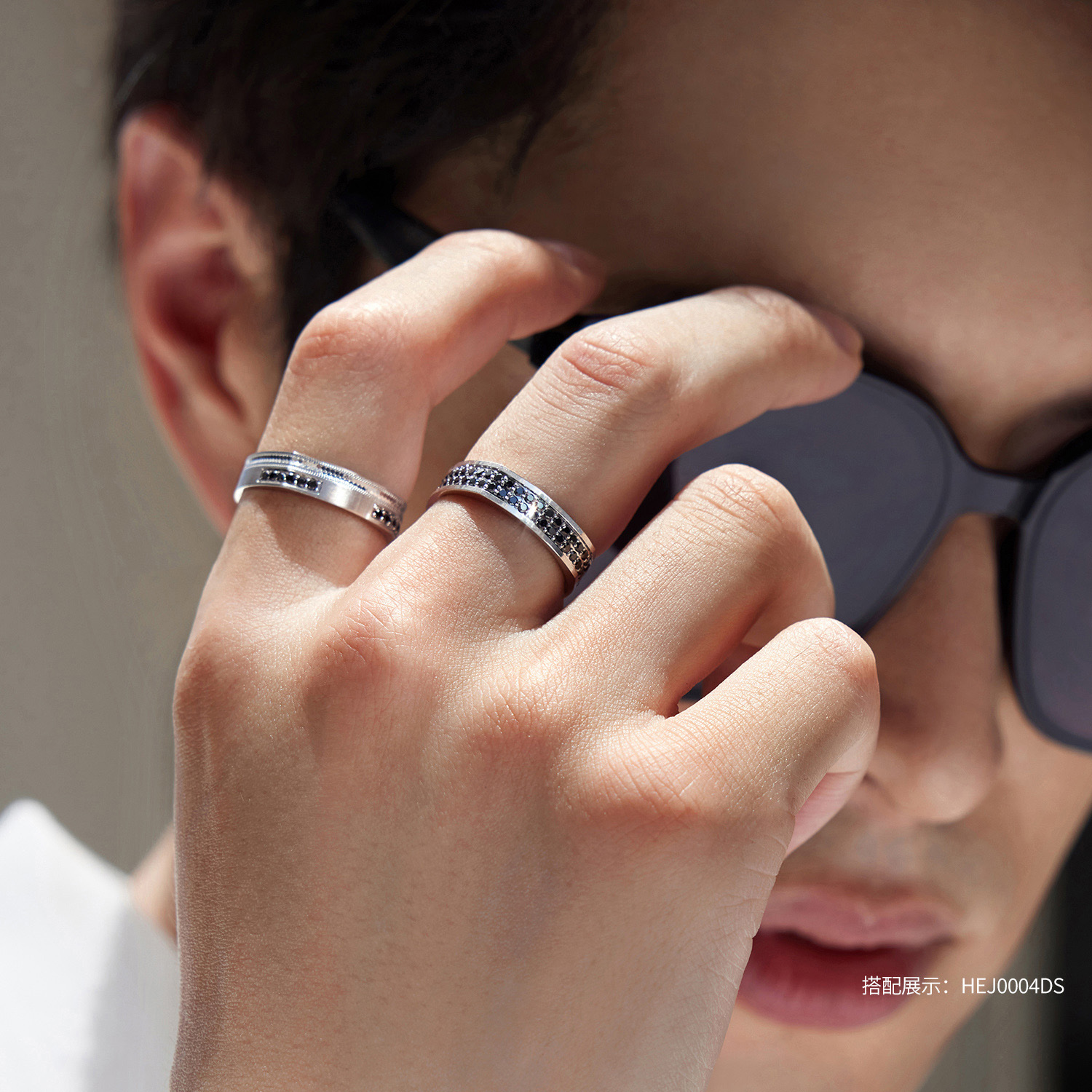 六福珠宝黑钻方圆铂金戒指铂950男女款钻石方戒白金对戒HEJ0008DS【1V1直播看货】