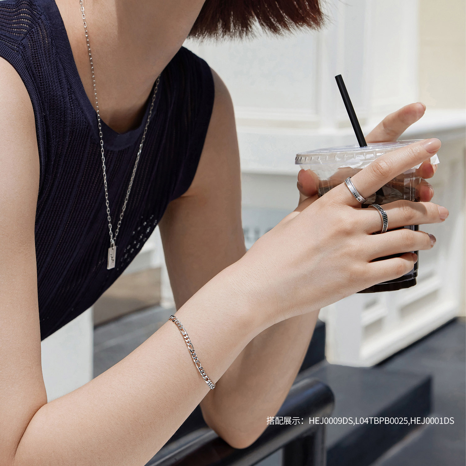 六福珠宝黑钻方圆铂金戒指铂950男女款手工拉丝白金对戒HEJ0004DS【1V1直播看货】