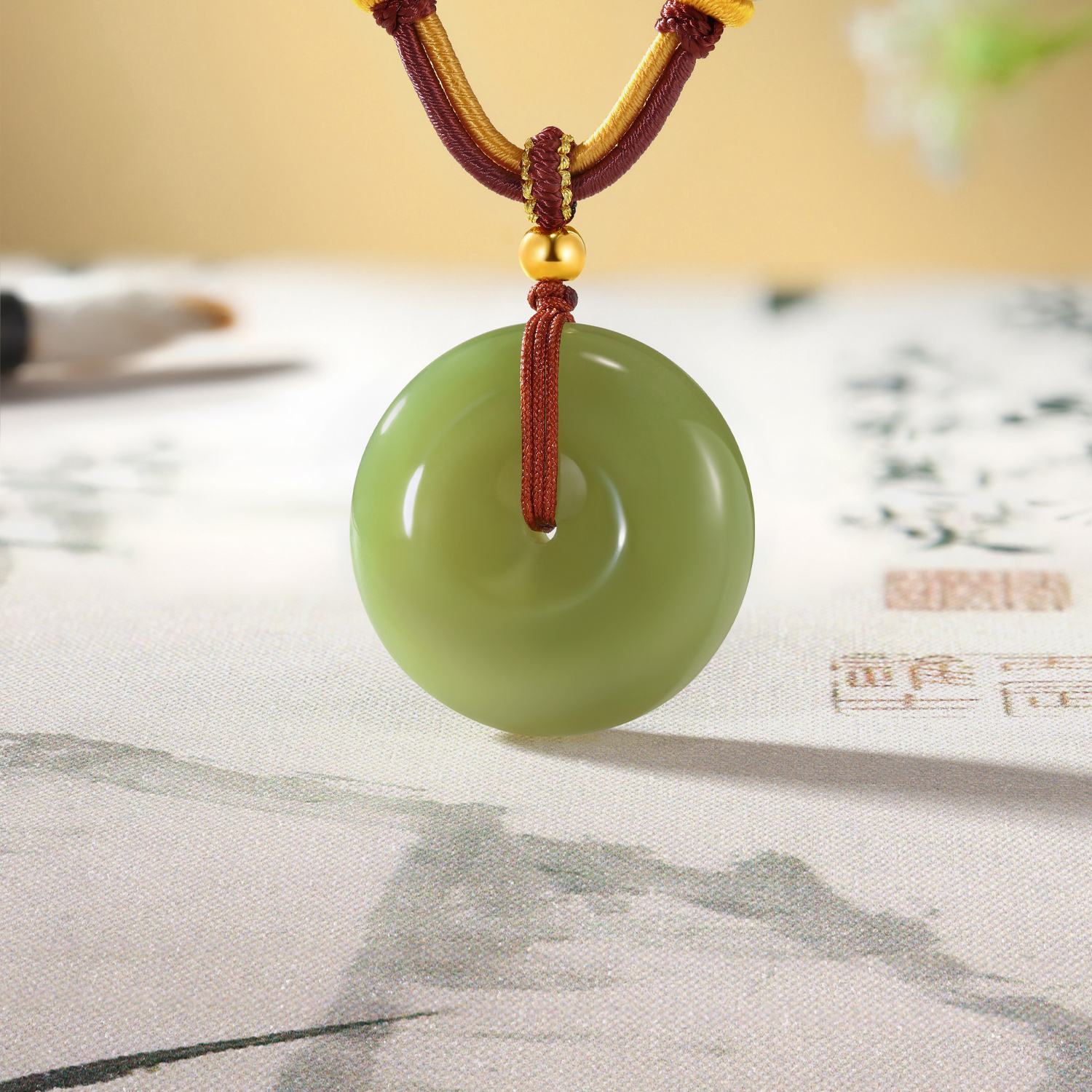 六福珠宝平安扣和田玉吊坠女日常黄金金珠项链玉石挂坠L74A0012DS