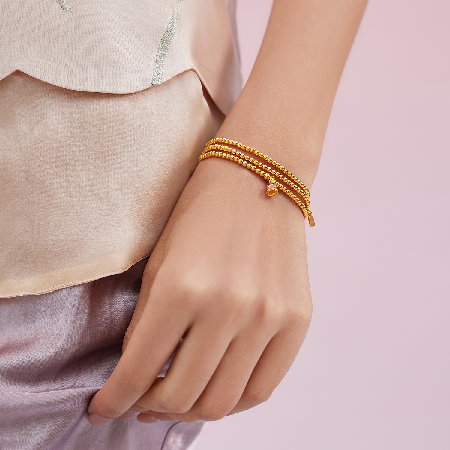 六福珠宝福满传家铃兰花黄金项链鎏彩足金三圈手串计价F63G0080DS赏春【1V1直播看货】