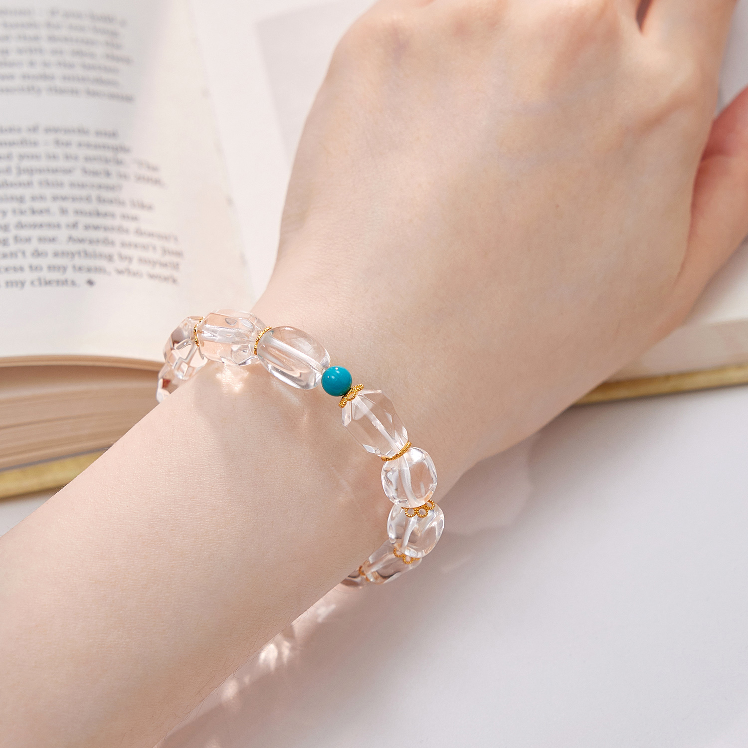 六福珠宝高冰天然白水晶手串随形黄金隔片足金手链首饰FXA0001DS