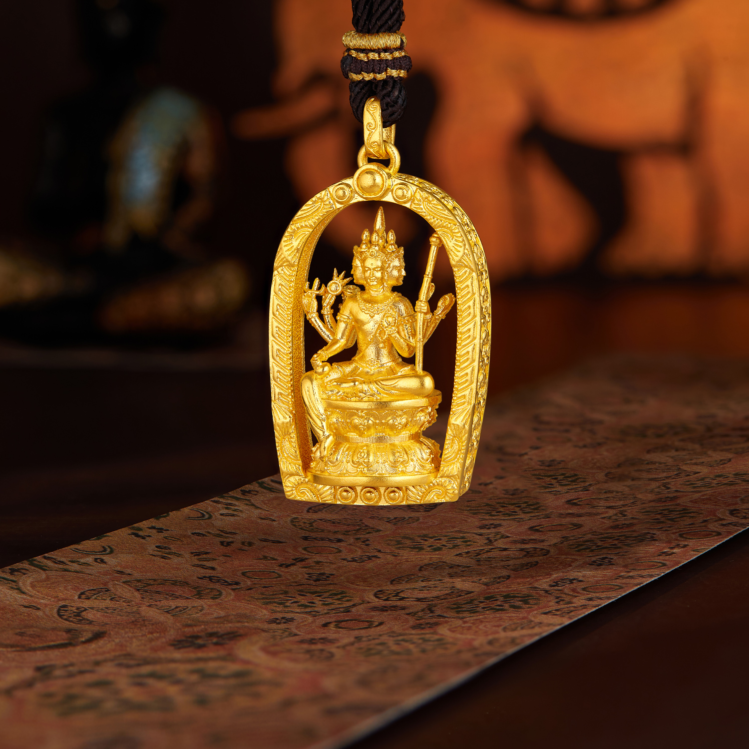 六福珠宝福满传家四面佛造型黄金吊坠男女金佛挂坠计价F63G0106DS【视频看货】