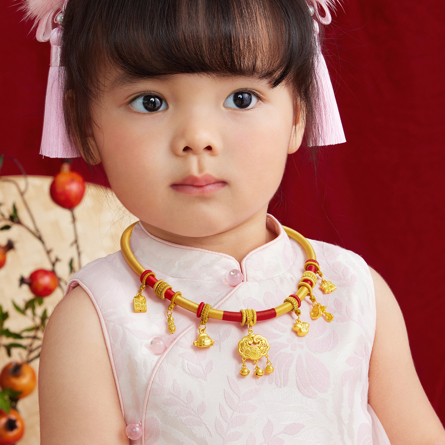 六福珠宝长命锁黄金项圈宝宝金锁包满月礼足金碗筷计价L02G0003DS