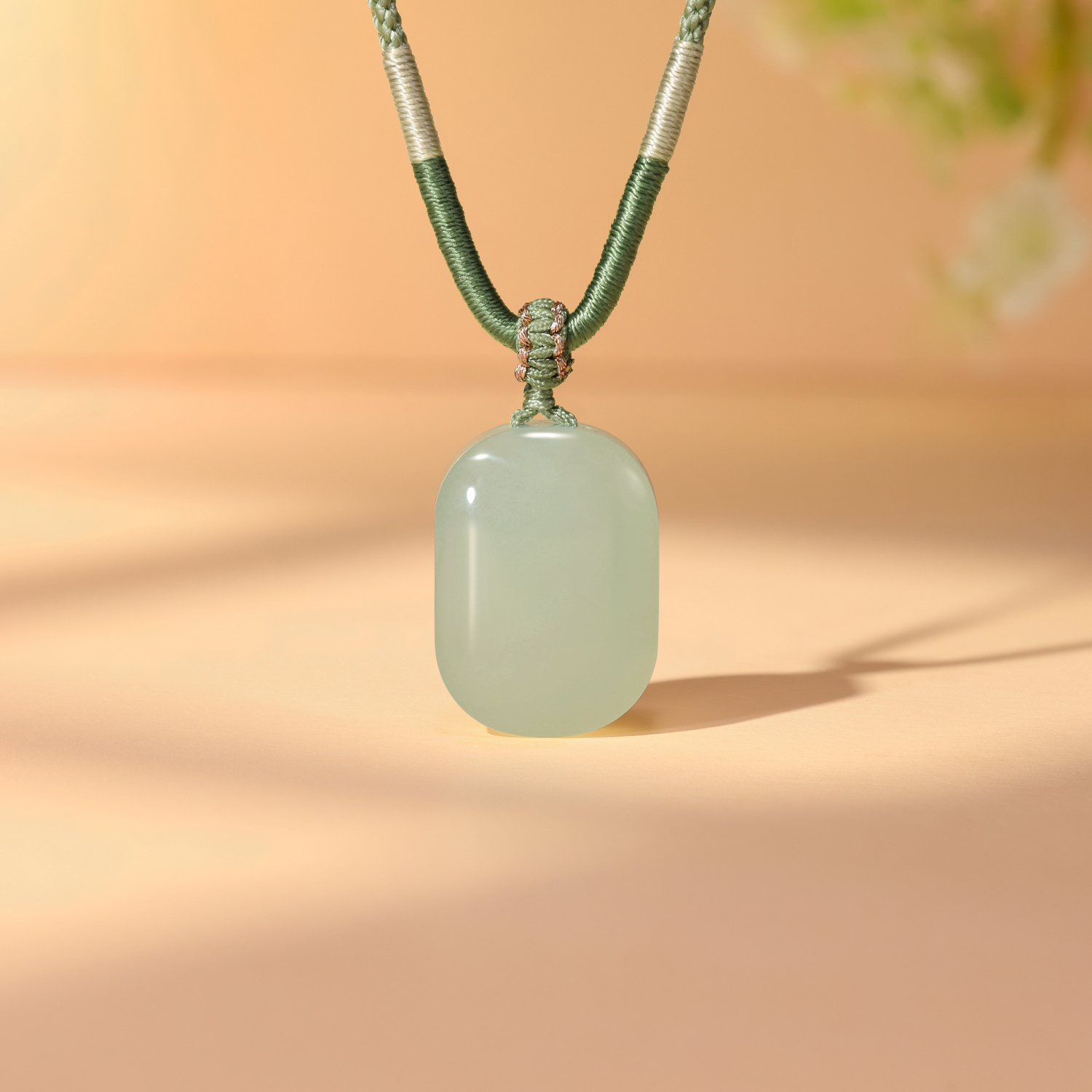 六福珠宝无事牌和田玉吊坠女日常光面方形玉石挂坠玉坠F21A0039DS