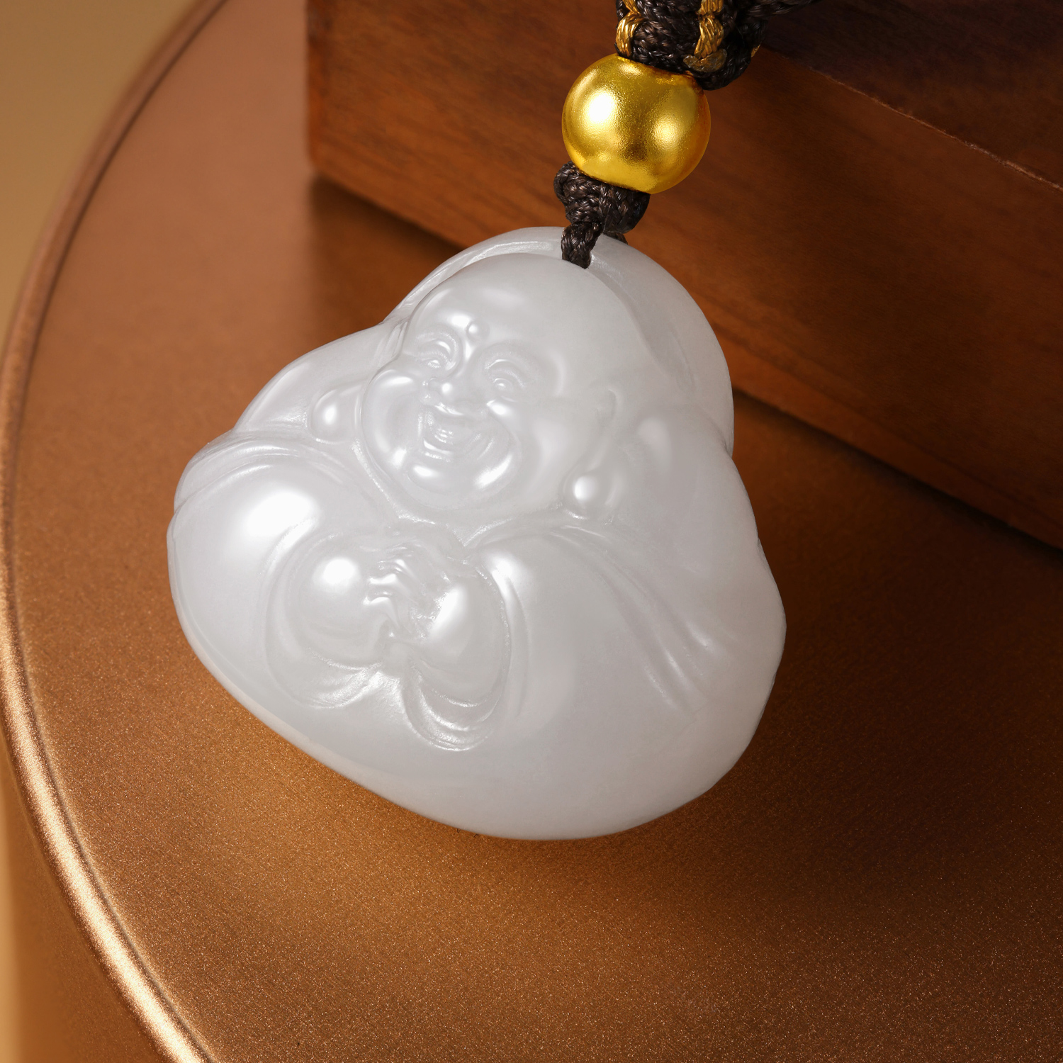 六福珠宝抱抱佛和田玉吊坠黄金金珠项链女日常玉佛玉坠G31A0006DS