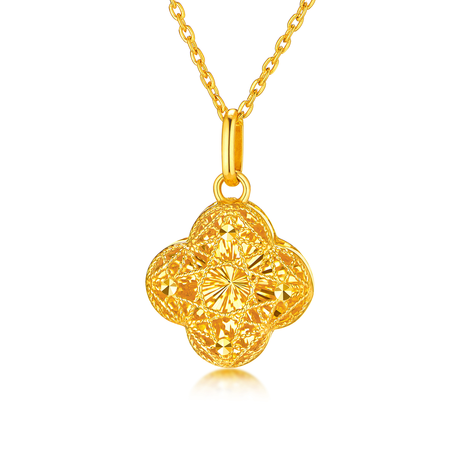 【店庆特惠】六福珠宝花海倾心黄金吊坠编织爱心桃花足金四叶花计价GJG0147DS