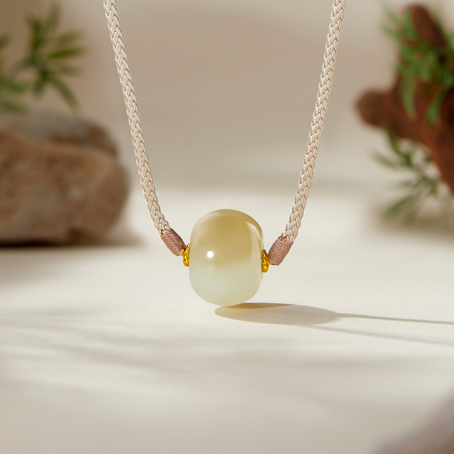 六福珠宝算盘珠和田玉项链黄金隔片女玉石圆珠国风编绳L74A0024DS