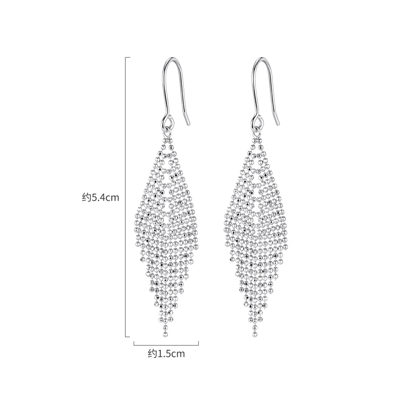 六福珠宝蕾丝菱格铂金耳环铂950女几何流苏白金耳坠计价GJP0013DS